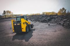 Gehl R135 GEN:2 skid loader working on the job site