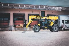 Gehl RS6-34 G3 telehandler working on the job site