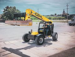 Gehl RS6-34 G3 telehandler working on the job site