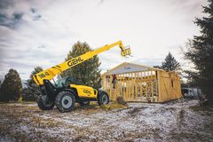 Gehl TH6-42 telehandler working on the job site