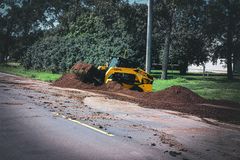 Gehl V330 GEN:2 skid loader working on the job site